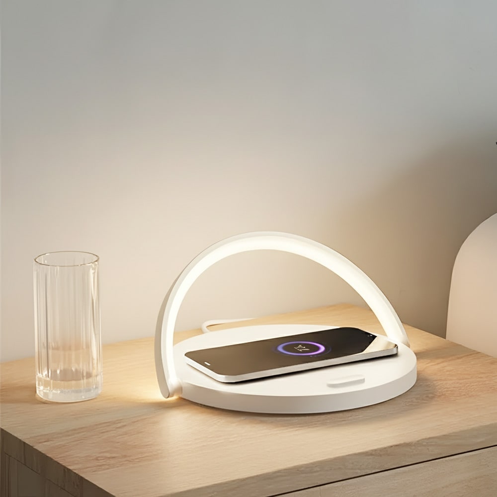lampara de mesa con soporte celular y cargador inalamabrico