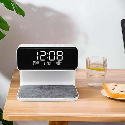 reloj con alarma y cargador inlambrico color balnco